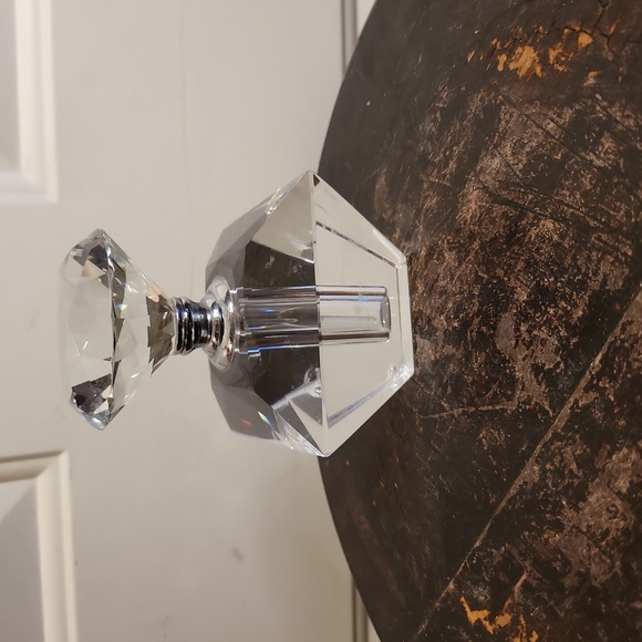 Large Vintage Crystal Perfume Bottle with Snuffer Diamond Stopper - Picture 2 of 13